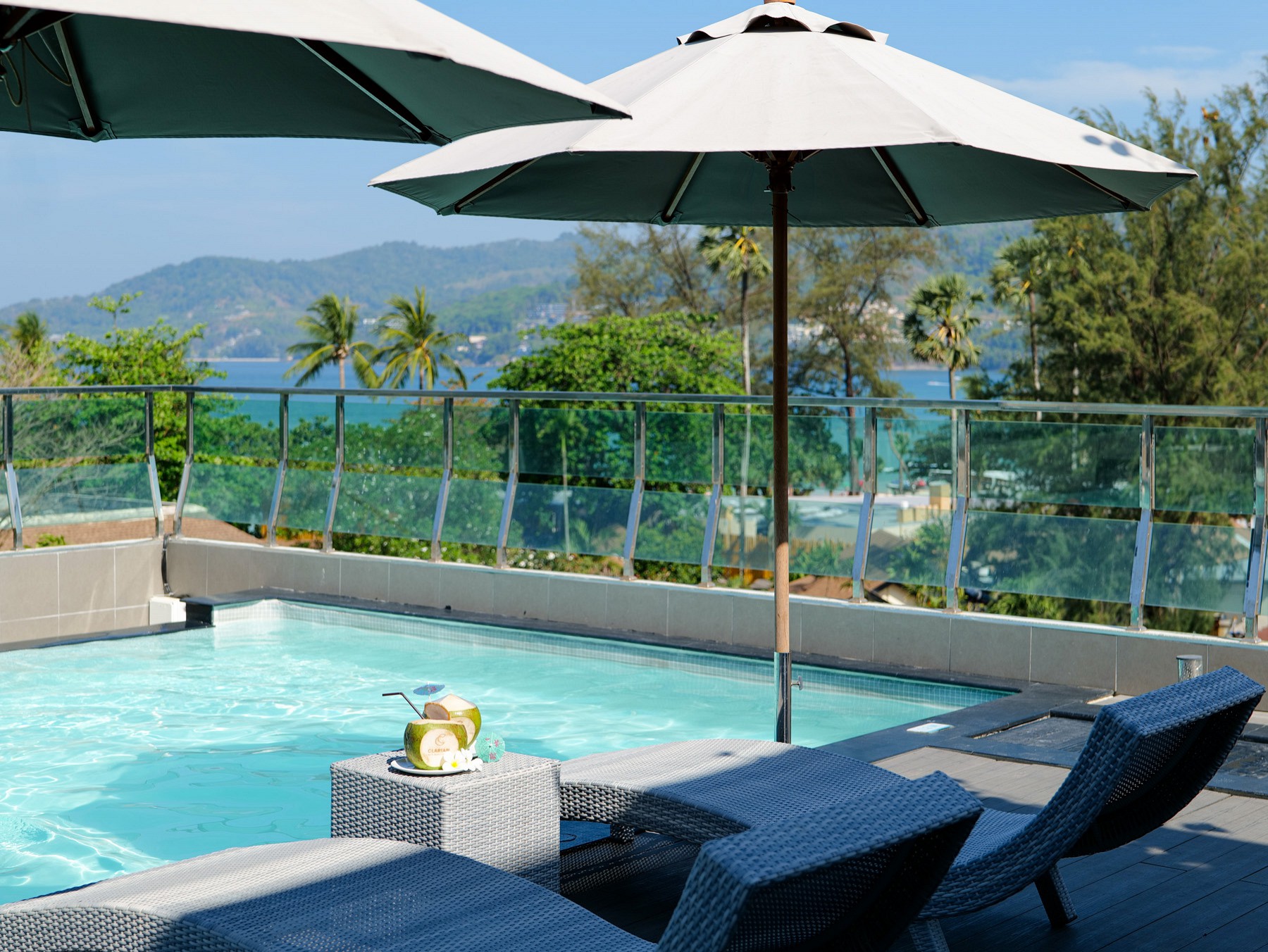 Pool Rooftop