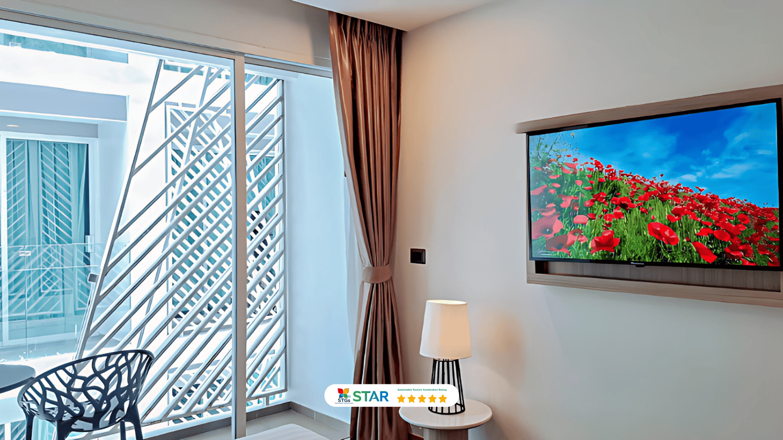 Superior Standard King Room Balcony