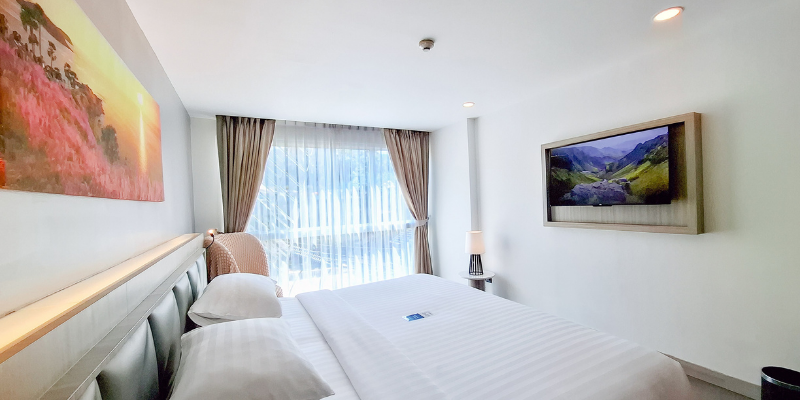 Premium Superior King Mountain View