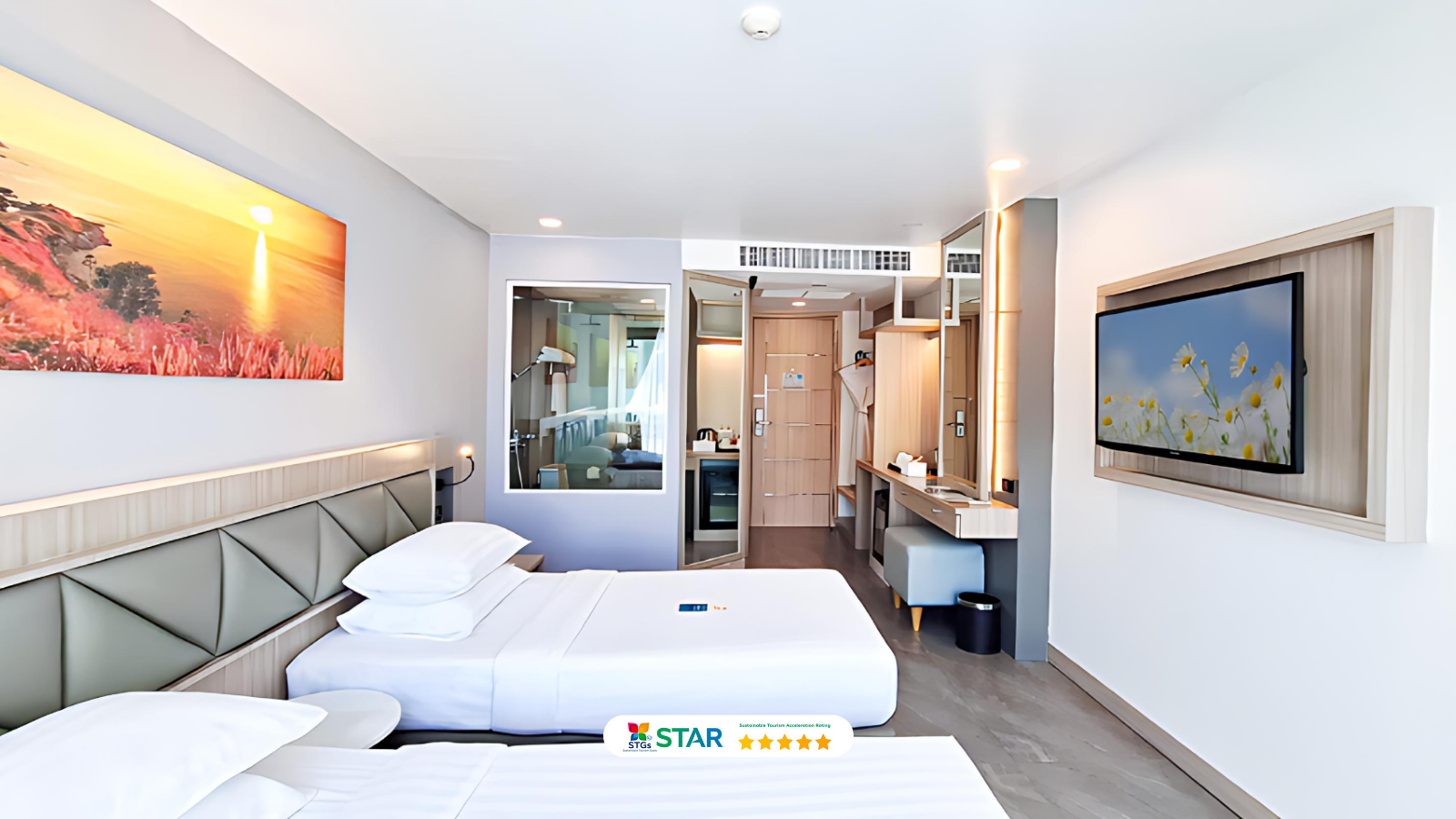 Premium Superior Twin Mountain View