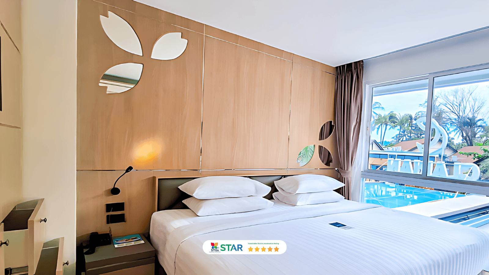 One Bedroom Suite City View