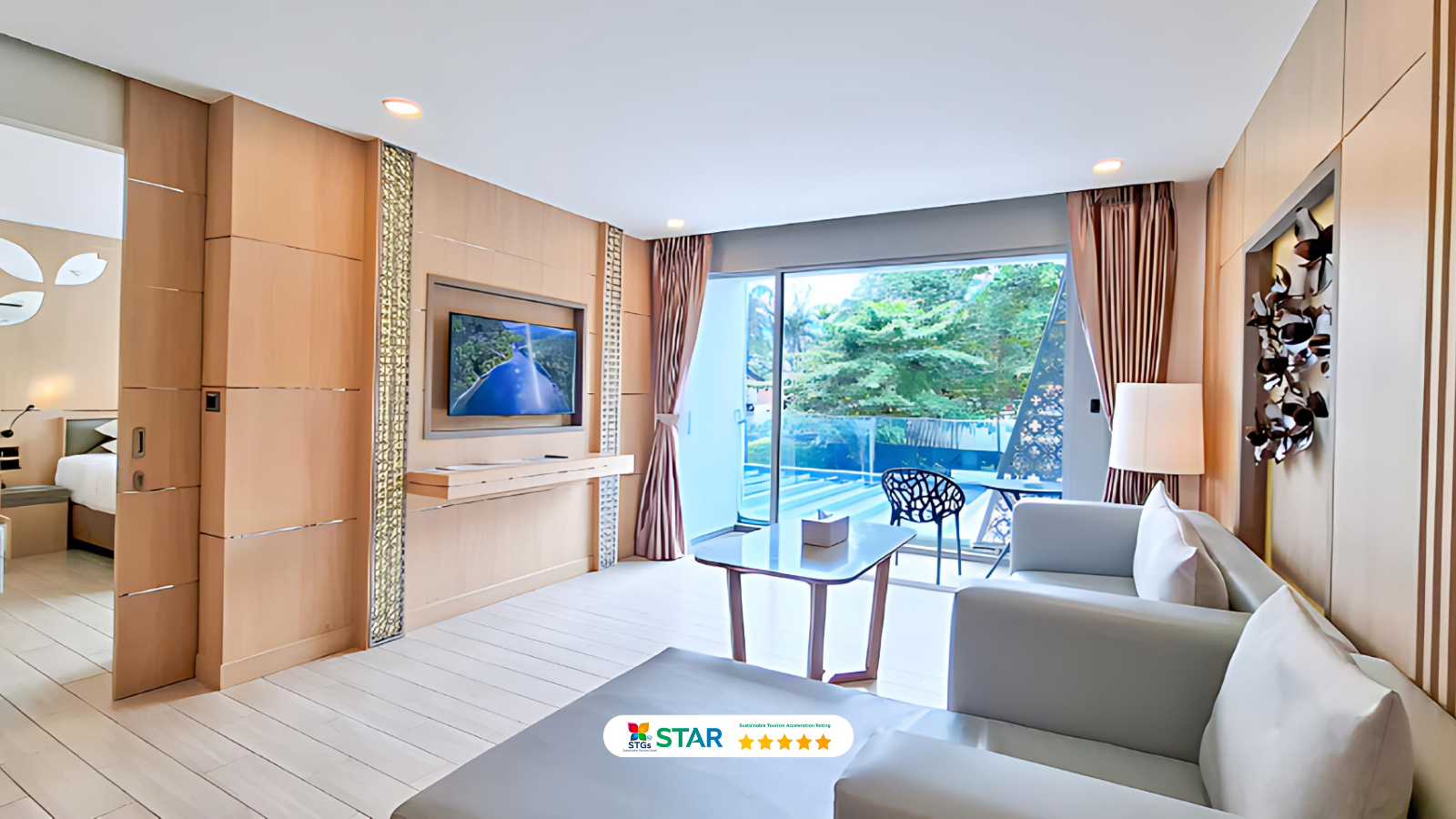 One Bedroom Suite City View